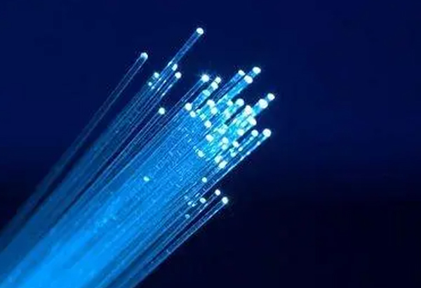 AT&T：到2023年將投資約480億美元，以擴(kuò)大光纖互聯(lián)和5G無線服務(wù)