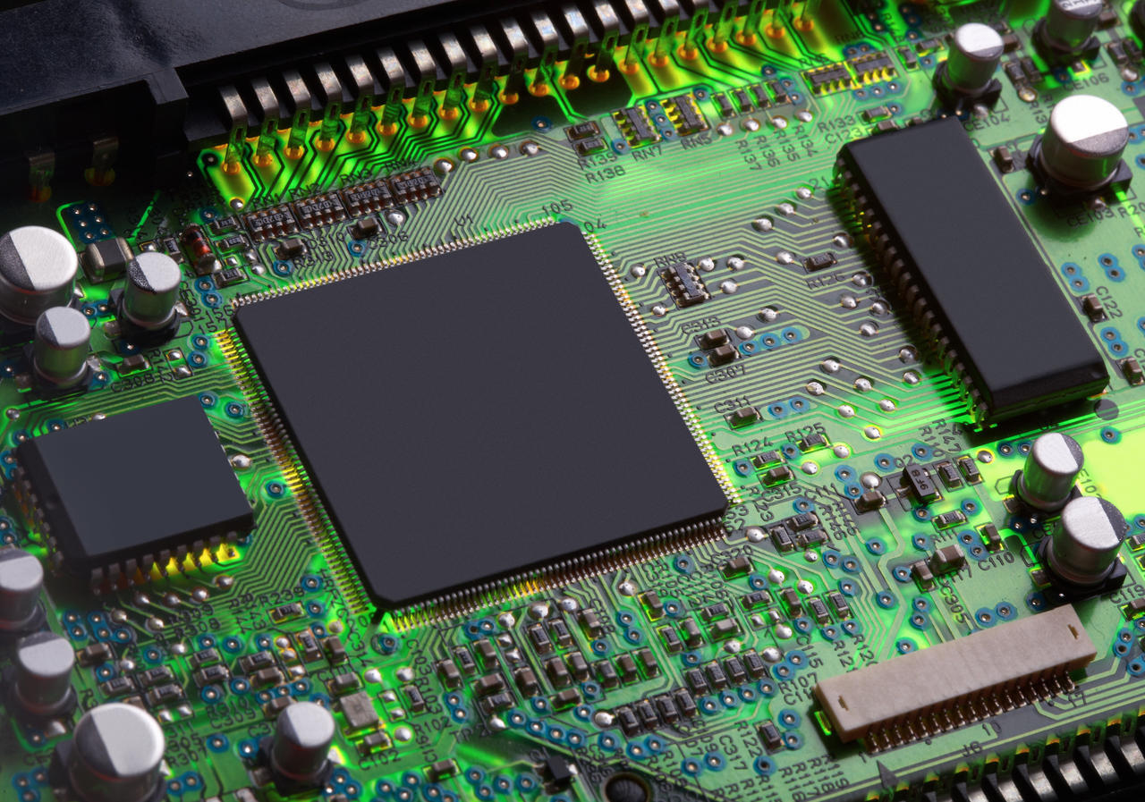 回收博通以太網(wǎng)IC，安森美IGBT模塊，賽靈思FPGA芯片，Microchip傳感器