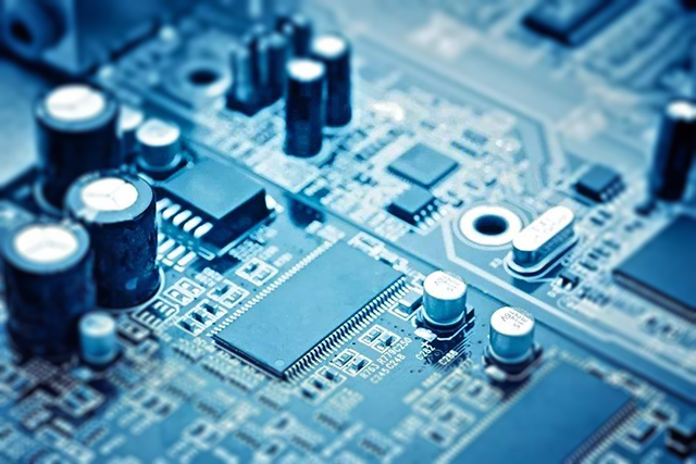 供應(yīng)美光 NAND 存儲(chǔ)器 IC、萊迪思硬件管理控制器、英特爾 FPGA IC