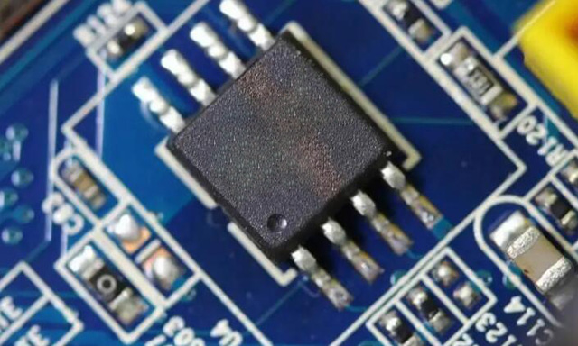 供應(yīng) [XILINX] 現(xiàn)場(chǎng)可編程們陣列：供應(yīng) Spartan-7 FPGA IC、Artix-7 系列 FPGA IC、Virtex-6 FPGA IC