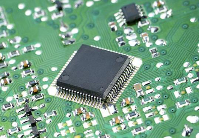 供應【ST】IC器件：汽車雷達傳感器、32 位汽車 MCU、汽車音響處理器